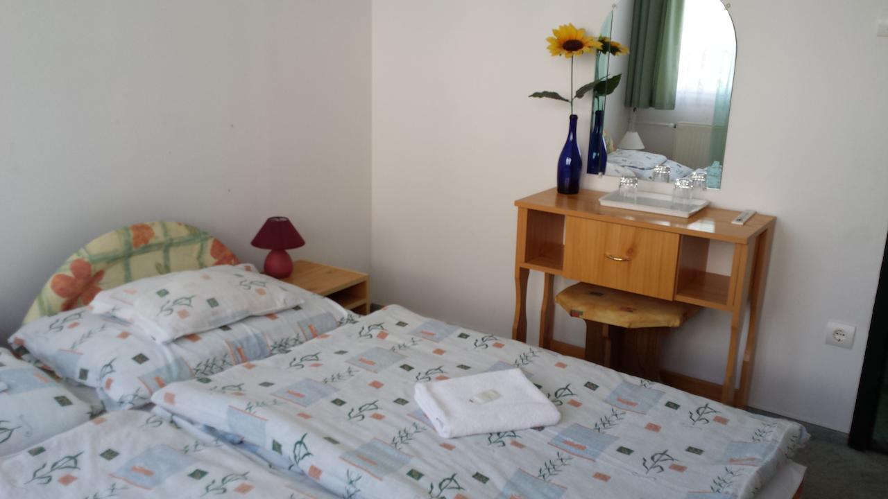 Belko Panzio Bed and Breakfast Belapatfalva Δωμάτιο φωτογραφία